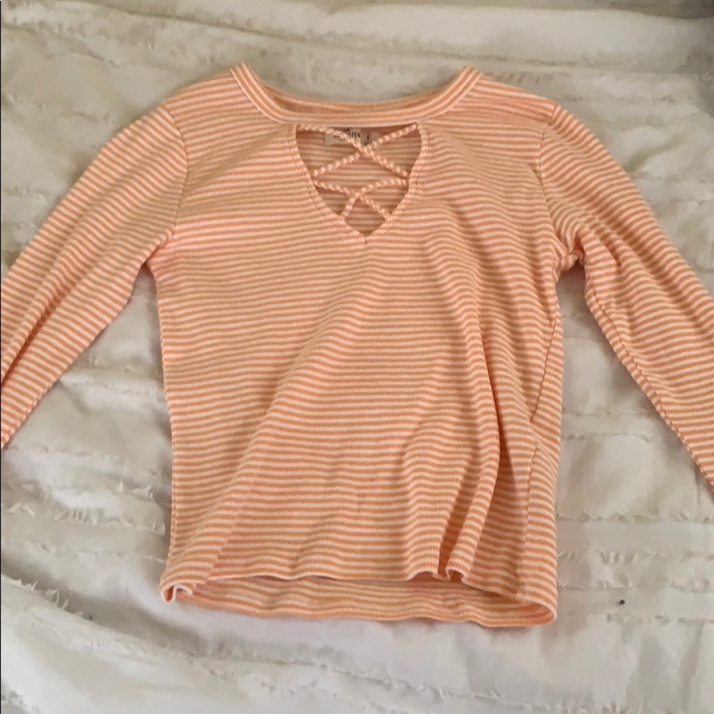 cropped hollister long sleeve